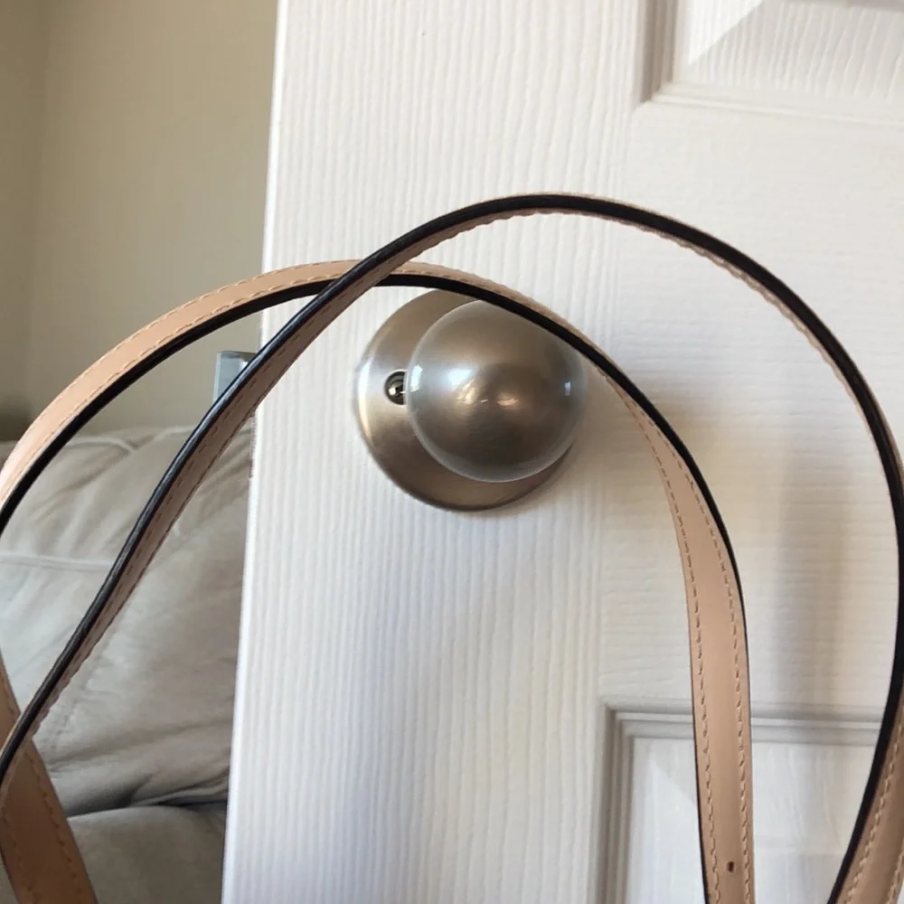 Medium Size Michael Kors Tote - Tan - Picture 11 of 14